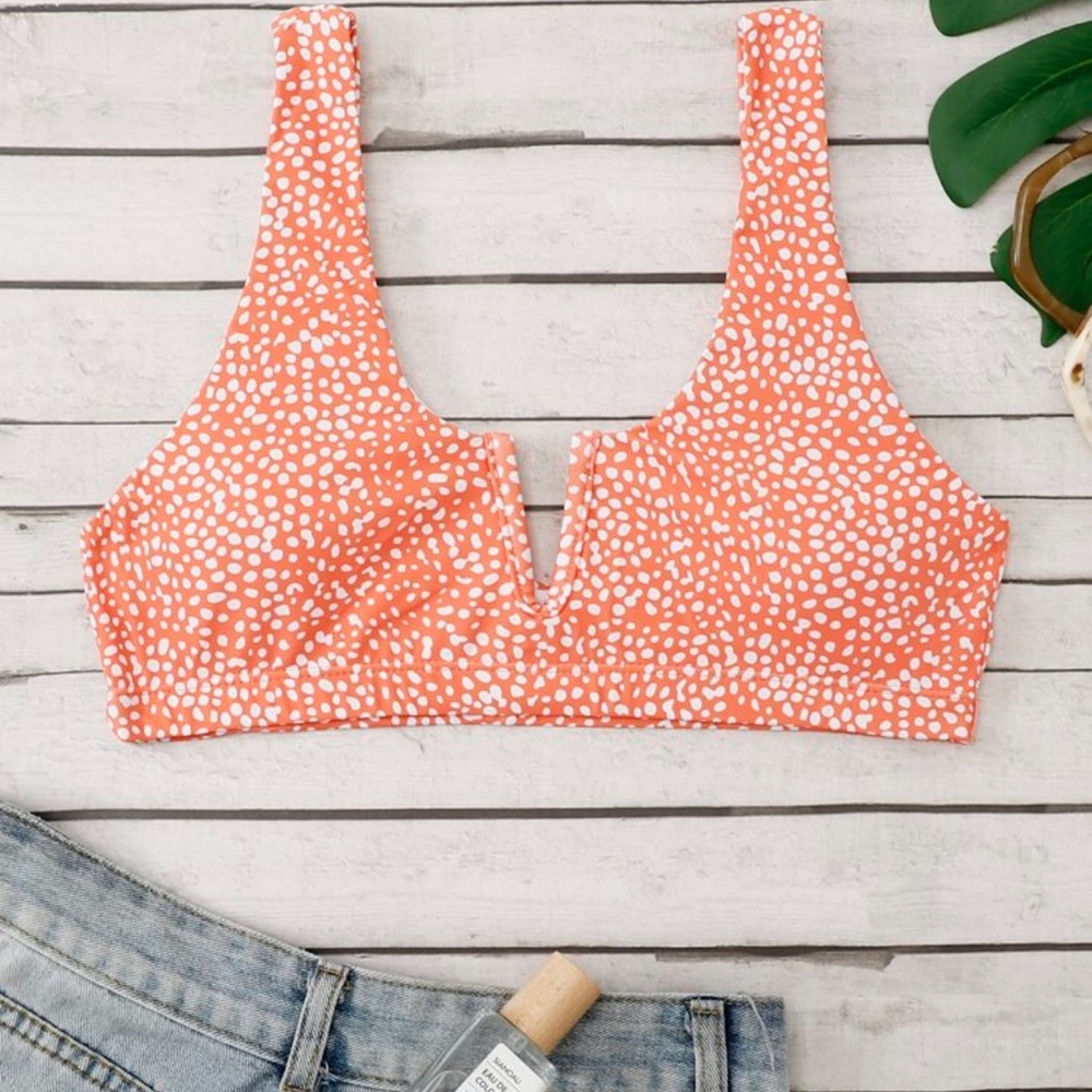 SHEIN Vibrant Orange and White Bikini Top